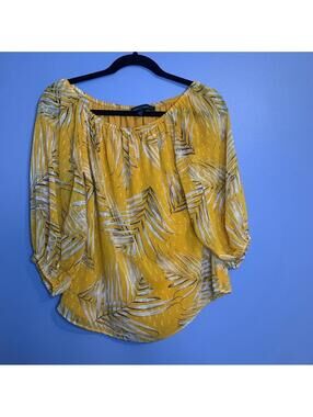 White House Black Market Yellow Palm Swiss Dot Off The Shoulder Blouse - Size XS